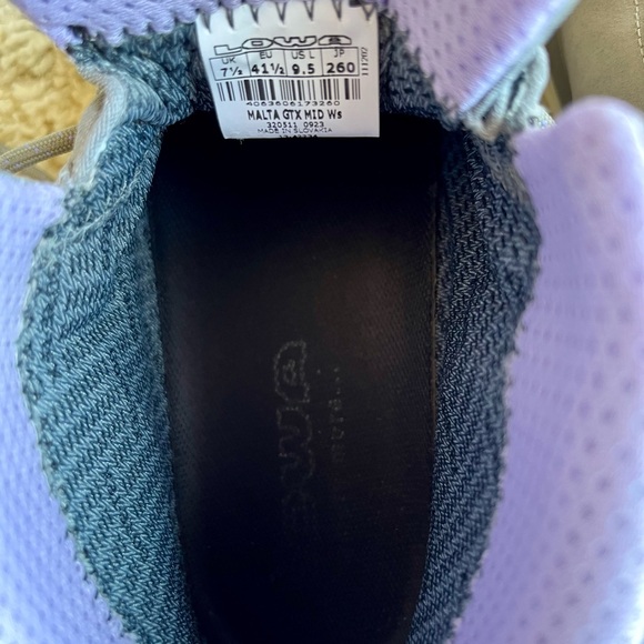 Lowa Women's Gray Hiking Boots Size 9 1/2 - Picture 6 of 7